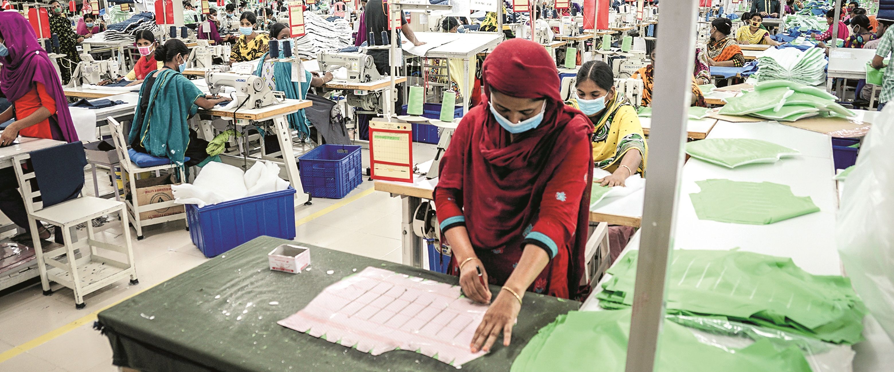 ALDI and the Partnership for Sustainable Textiles developing training ...